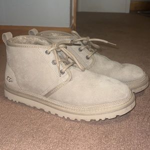 these super cute ugg boots are so soft and comfortable! a great christmas gift!